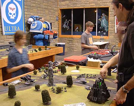  Skyler's Tau take aim at Andrew's Necrons 